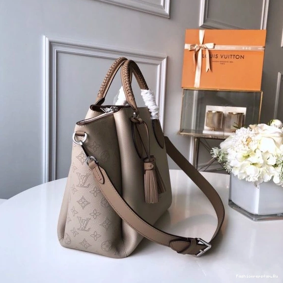 FS CHEAP Bag Haumea Louis Vuitton 0715